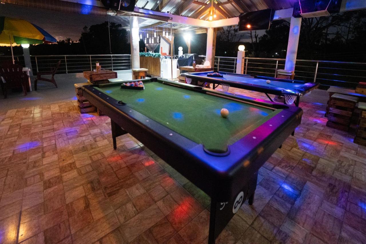 Edma Apartahotel Samana エクステリア 写真